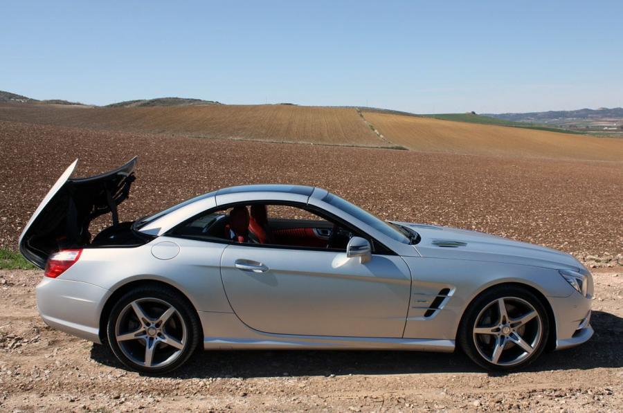 Mercedes-Benz SL550 2013 года  (фото 49 из 51)